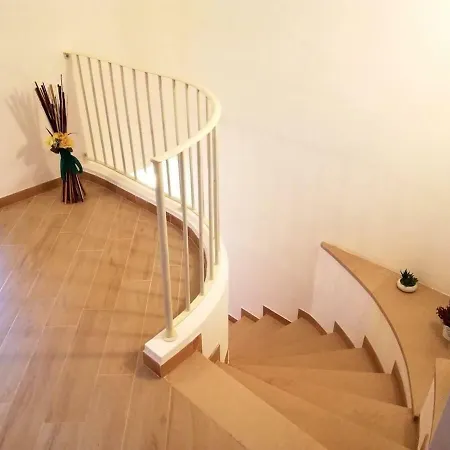 La Casa Di Enza Apartamento *